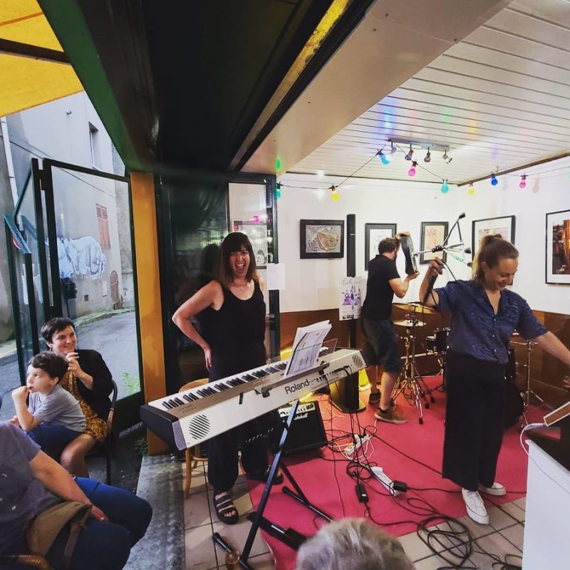 Café de village